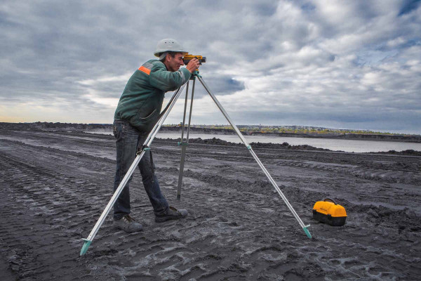 Servicios de Topografía · Topógrafos Servicios Topográficos y Geomáticos Honrubia